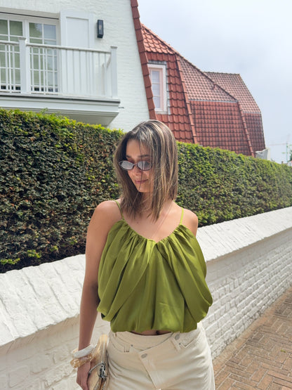 Top Olivia