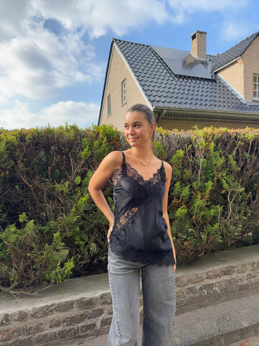 Top en dentelle Léana (noir)