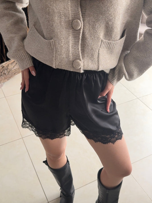 Short dentelle Lina