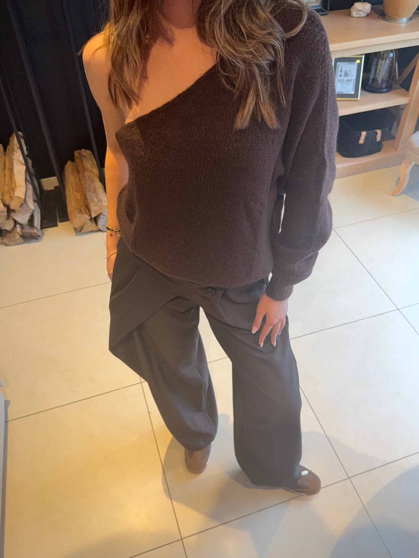 Pull une manche June (chocolat)