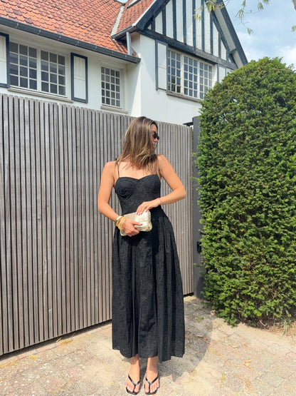 Robe brodée