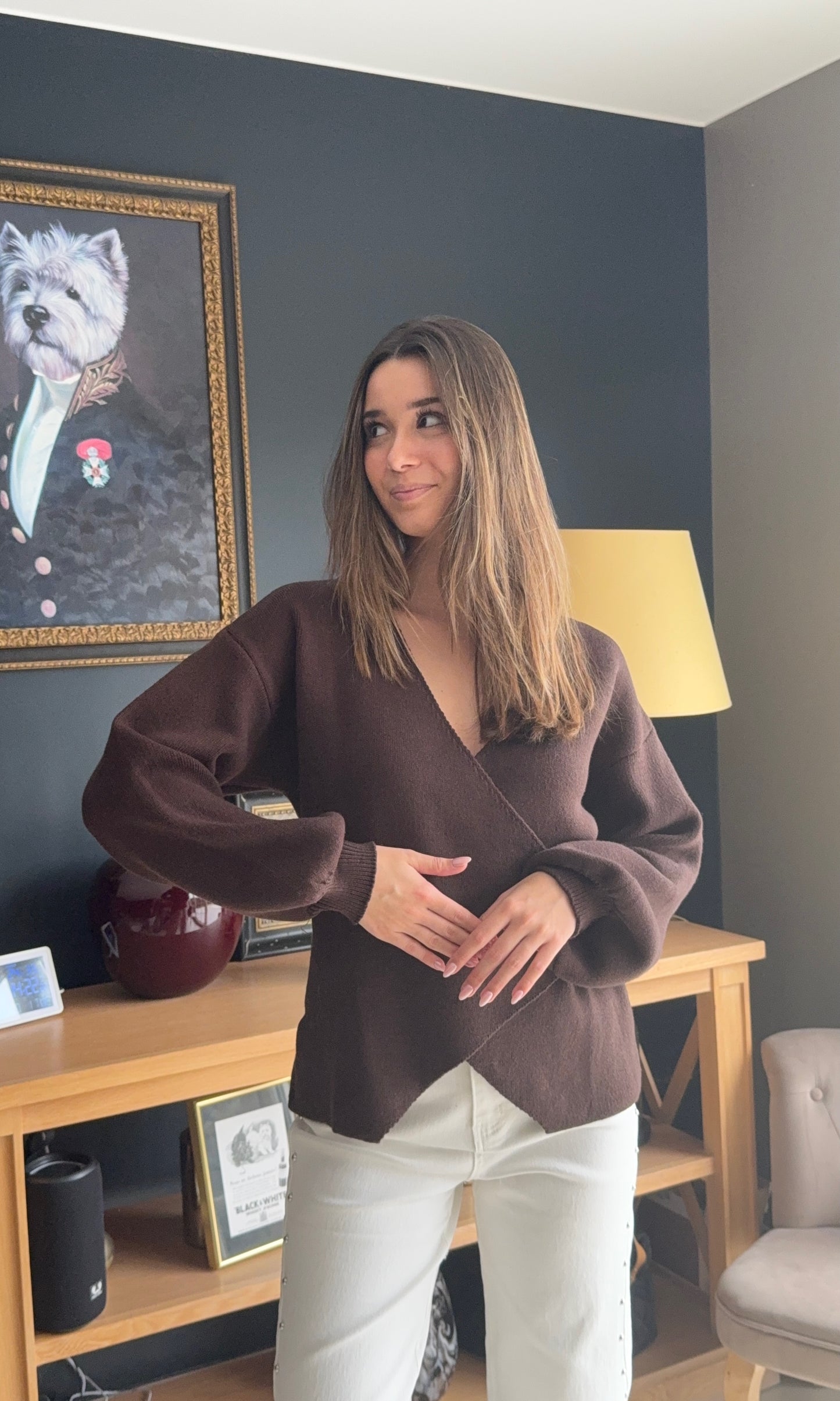 Pull cache-coeur Isis