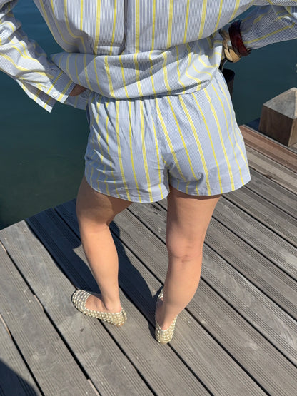 Short Capri