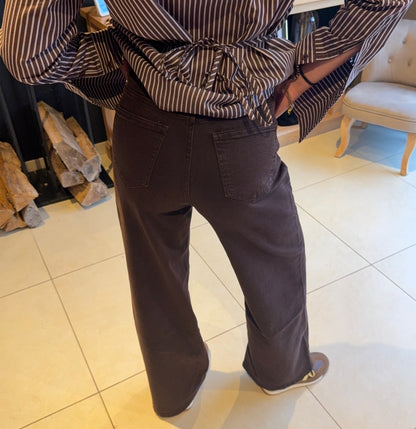 Jeans asymétrique Anaïs (brun)